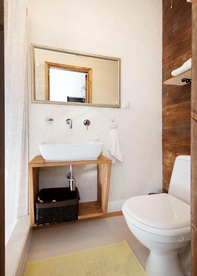 Cute Apartment, Next To Old Town, With Free Parking Tallinn Kültér fotó